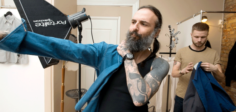 Meadow Webshop Changing Facial Expressions – From Bearded Biker to Cool Cat