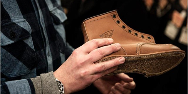 Red Wing Denimhunters. In this part 2 of our ultimate Red Wing guide we look at what you can expect when breaking in your Red Wings as well as the ethical impact of your choice.