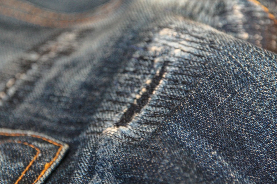 Nudie Repair Shop Berlin Denimhunters--13