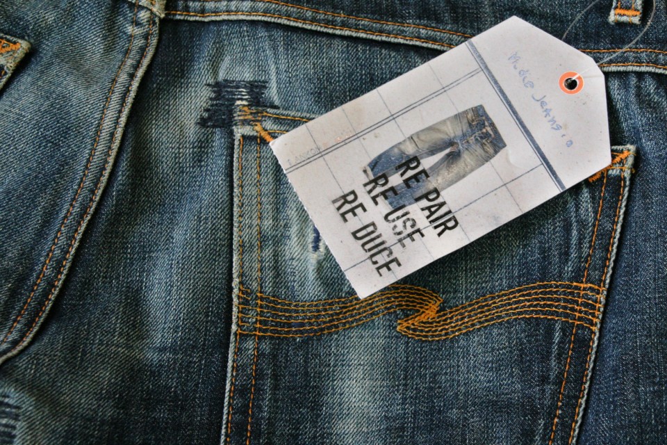 Nudie Repair Shop Berlin Denimhunters--15