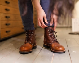 chippewa service boot cordovan